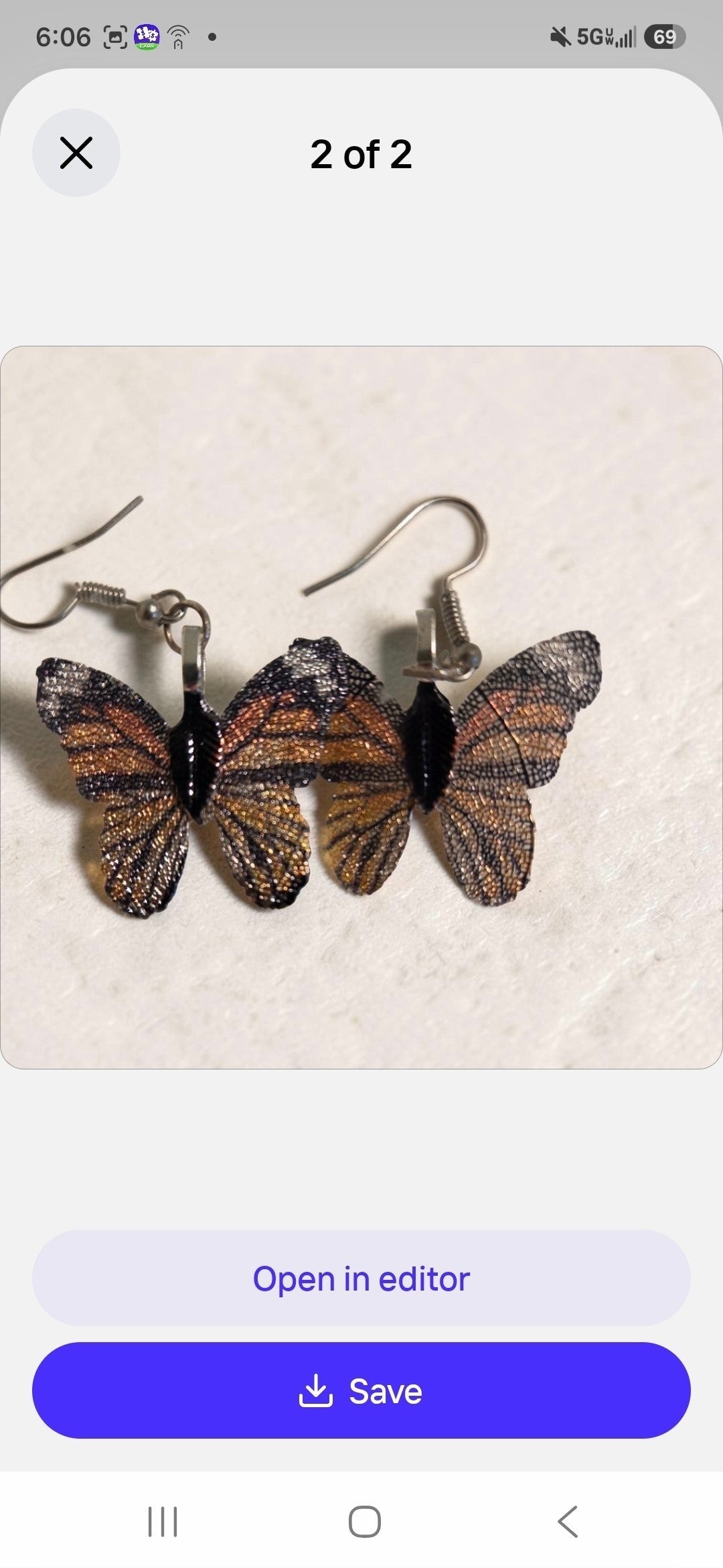 Blanca Closet brown butterfly earrings with delicate wing silhouettes and silver-tone hooks for elegant daily wear.