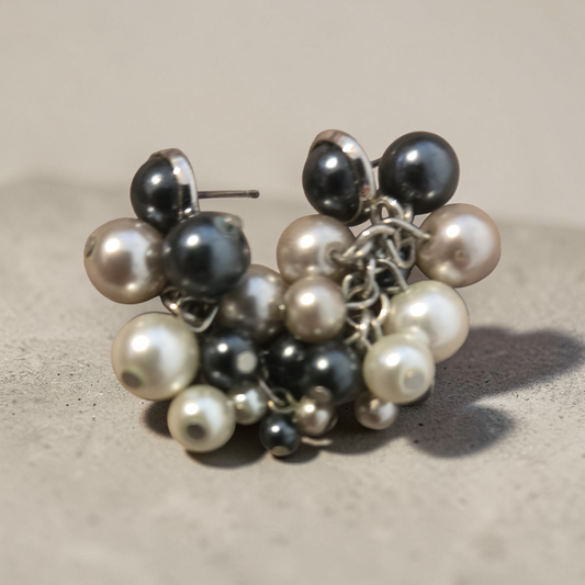 Cluster earrings