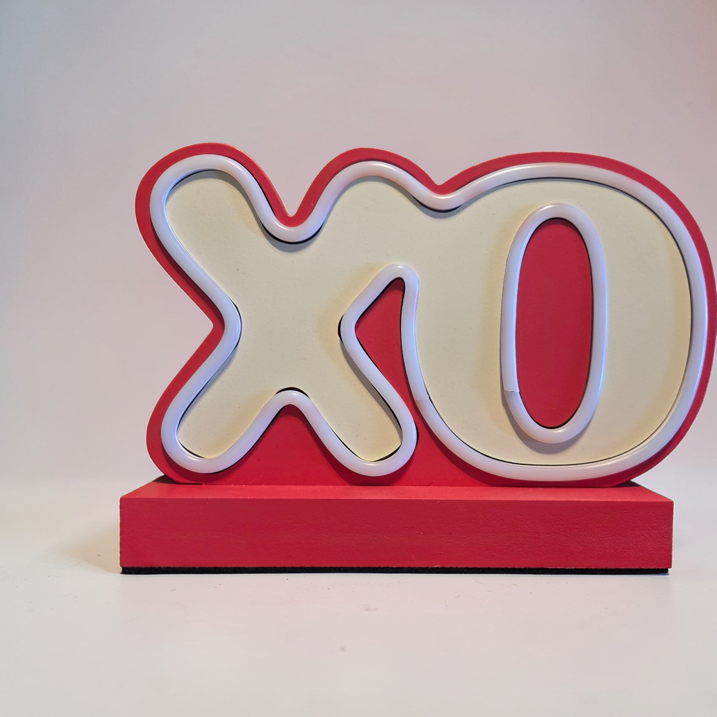 XO Neon Light Sign